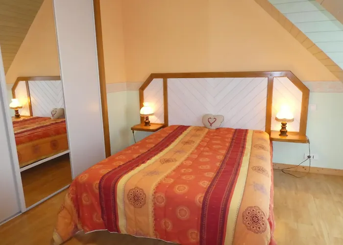 Calme Proche Et Commerces Au Croisic Avec Jardin, Wi-fi, 4 - Fr-1-306-1308