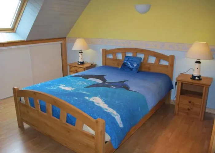 Calme Proche Et Commerces Au Croisic Avec Jardin, Wi-fi, 4 - Fr-1-306-1308 Le Croisic